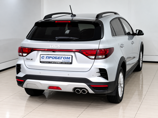 2021 Kia Rio X IV Рестайлинг, серый, 1950000 рублей, вид 4