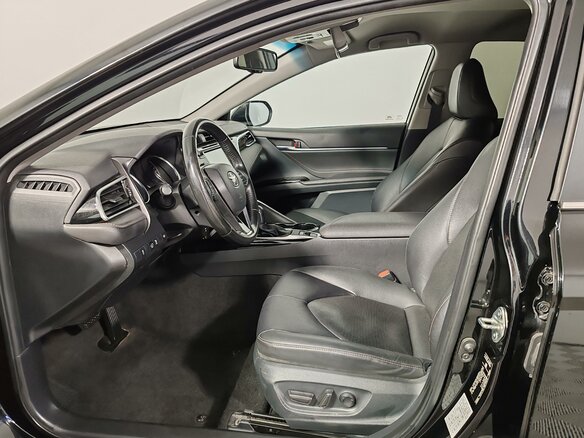2021 Toyota Camry VIII (XV70), чёрный - вид 14