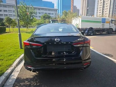 2022 Nissan Altima VI (L34) Рестайлинг, чёрный, 1890004 рублей, вид 4