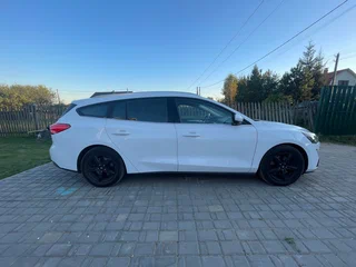 2020 Ford Focus Active IV, белый, 1111000 рублей, вид 2