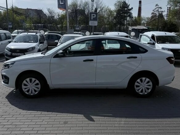 2026 Lada (ВАЗ) Vesta CNG I Рестайлинг (NG), белый, 1876000 рублей - вид 9