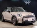 2023 Mini Hatch Cooper III (F55/F56) Рестайлинг 2, бежевый