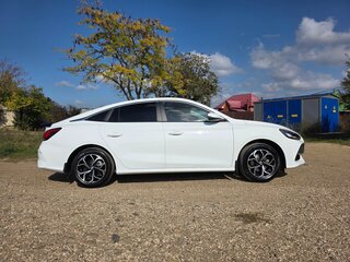 2025 MG 5 II, белый, 1800000 рублей, вид 5
