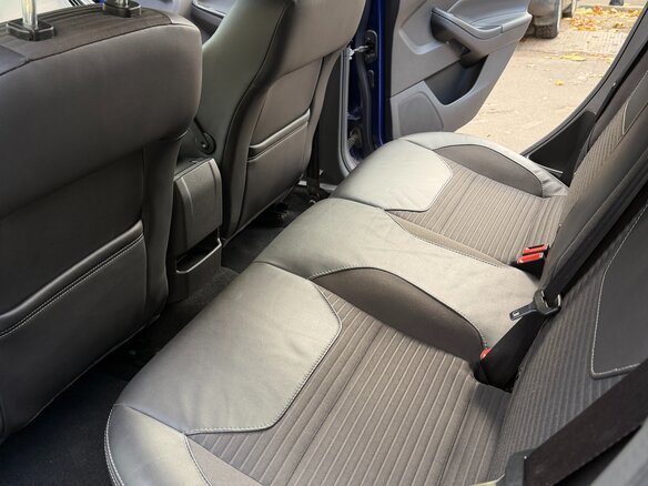 2016 Ford Focus III Рестайлинг, синий, 1400000 рублей - вид 8