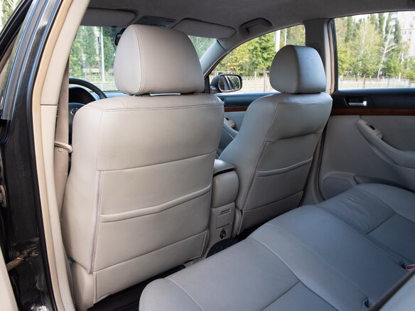 2007 Toyota Avensis II Рестайлинг, чёрный, 1149000 рублей - вид 5