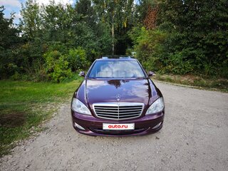 2008 Mercedes-Benz S-Класс 500 Long V (W221), красный, 1320000 рублей, вид 2