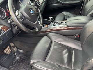2010 BMW X6 50i 8-speed I (E71), белый, 1650000 рублей, вид 5