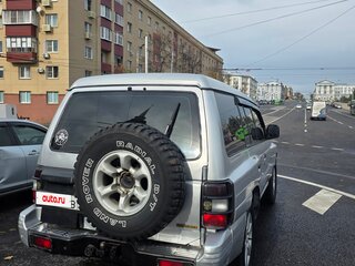 1998 Mitsubishi Pajero II Рестайлинг, серебристый, 700000 рублей, вид 5