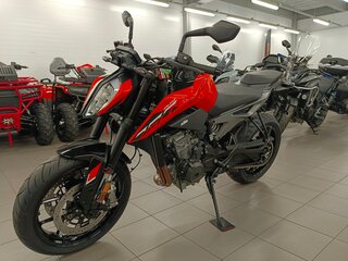 2023 KTM 790 Duke, оранжевый, 920000 рублей, вид 5