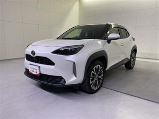 2022 Toyota Yaris Cross I, белый, 1490000 рублей, вид 1