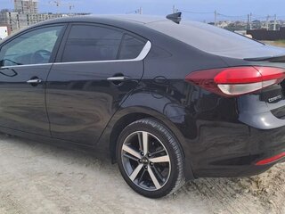 2018 Kia Cerato III Рестайлинг (Classic), чёрный, 1720000 рублей, вид 5