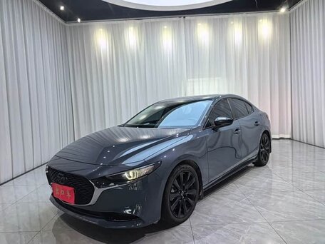 Mazda 3 IV (BP)