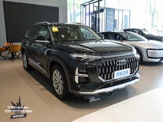 2026 Audi Q6 45 TFSI, чёрный, 7961000 рублей, вид 3