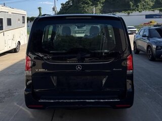 2026 Mercedes-Benz V-Класс Extra Long 300 d экстра длинный III (W447) Рестайлинг 2, чёрный, 16290000 рублей, вид 2