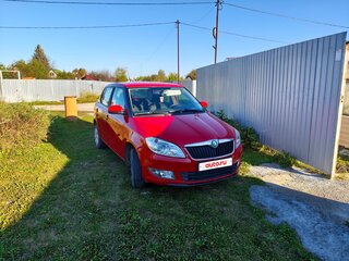 2010 Skoda Fabia II Рестайлинг, красный, 430000 рублей, вид 2