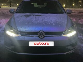 2019 Volkswagen Golf VII Рестайлинг, серый, 1850000 рублей, вид 2