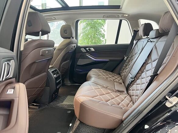 2025 BMW X5 30Li IV (G05/G18) Рестайлинг, чёрный - вид 13