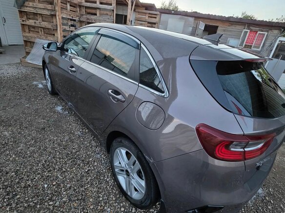 2019 Kia Ceed III, серый, 1550000 рублей - вид 4