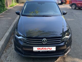 2016 Volkswagen Polo V Рестайлинг, серый, 890000 рублей, вид 1