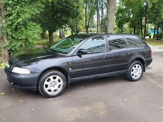 1996 Audi A4 I (B5), чёрный, 355000 рублей, вид 3