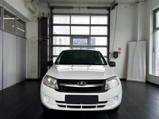 2012 Lada (ВАЗ) Granta I, белый, 300000 рублей, вид 2