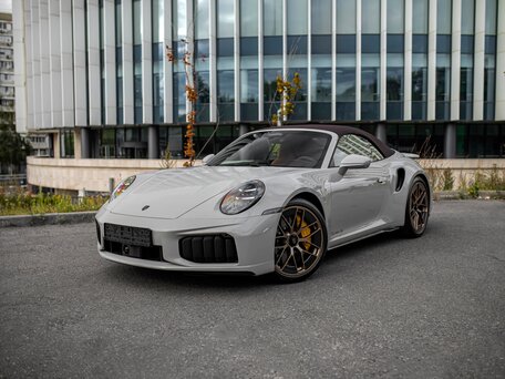 2026 Porsche 911 Turbo S VIII (992) Рестайлинг, серый, 40000000 рублей, вид 3