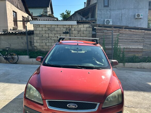2007 Ford Focus II Рестайлинг, красный, 360000 рублей