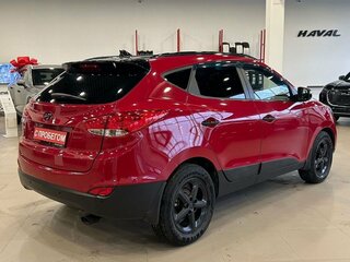 2015 Hyundai ix35 I Рестайлинг, красный, 1335000 рублей, вид 4