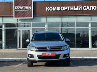 2014 Volkswagen Tiguan I Рестайлинг, серебристый, 1050000 рублей, вид 2