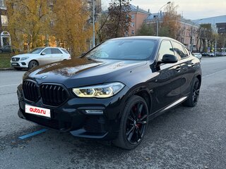 2020 BMW X6 M50i III (G06), чёрный, 6600000 рублей, вид 1
