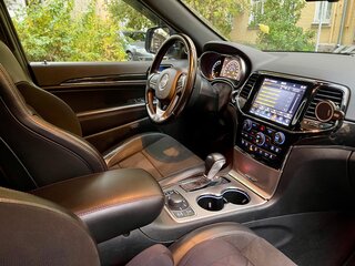 2020 Jeep Grand Cherokee IV (WK2) Рестайлинг, белый, 4700000 рублей, вид 5