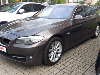 2011 BMW 5 серии 535i xDrive VI (F10/F11/F07), бежевый, 1720000 рублей, вид 1