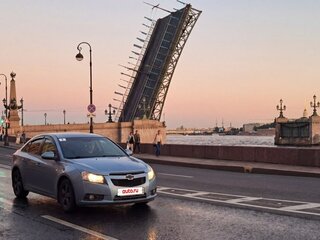 2011 Chevrolet Cruze I, серый, 530000 рублей, вид 3