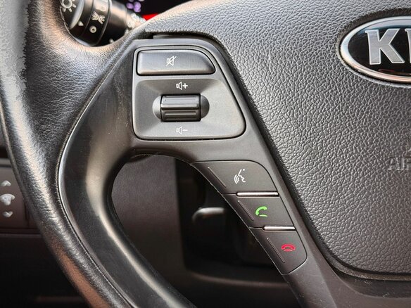 2018 Kia Ceed II Рестайлинг, красный, 1199000 рублей - вид 15