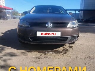 2014 Volkswagen Jetta VI Рестайлинг, коричневый, 970000 рублей, вид 1