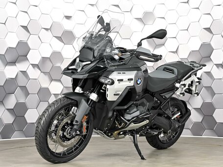 2026 BMW R 1300 GS Adventure, чёрный, 3199000 рублей, вид 2