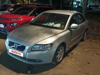2011 Volvo S40 II Рестайлинг, серый, 450000 рублей, вид 1