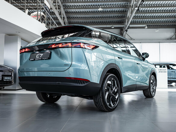 2026 Omoda C7, зелёный - вид 8