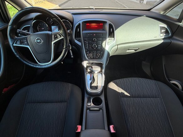 2013 Opel Astra J Рестайлинг, красный - вид 7