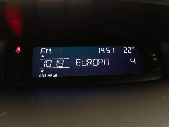 2011 Renault Megane III, красный, 320000 рублей - вид 10