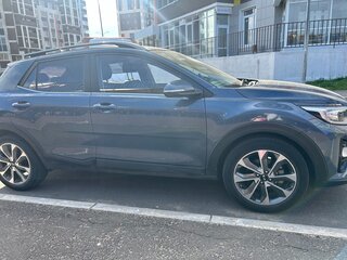 2020 Kia Stonic I, синий, 1750000 рублей, вид 3