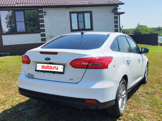 2017 Ford Focus III Рестайлинг, белый, 850000 рублей, вид 4