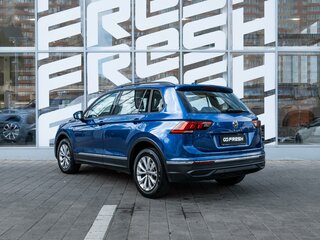 2021 Volkswagen Tiguan II Рестайлинг, синий, 2730000 рублей, вид 2