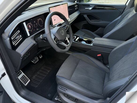 2026 Volkswagen Tiguan L Pro III (China Market), белый, 4925000 рублей - вид 25