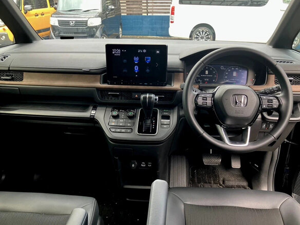 2023 Honda Stepwgn Spada VI, чёрный - вид 8