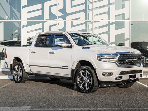 2022 Ram 1500 Crew Cab V, белый, 7950000 рублей