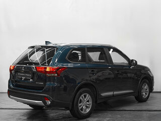 2018 Mitsubishi Outlander III Рестайлинг 2, синий, 1480000 рублей, вид 4