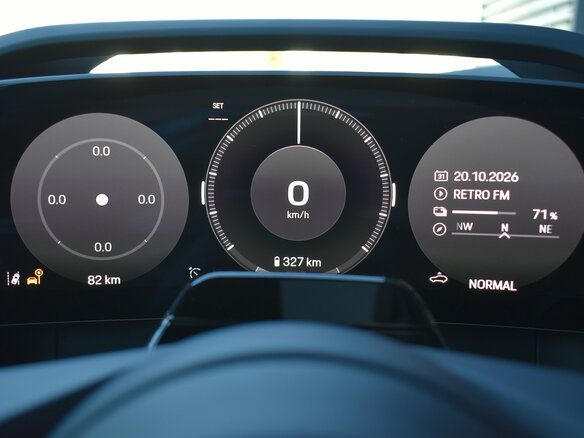2026 Porsche Cayenne Electric IV, чёрный, 25190000 рублей - вид 17
