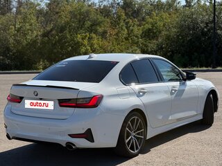 2021 BMW 3 серии 330i xDrive VII (G2x), белый, 3999999 рублей, вид 3