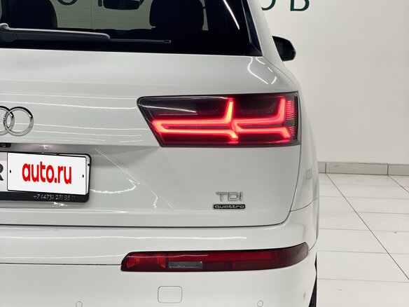 2018 Audi Q7 II (4M), белый, 4680000 рублей - вид 12